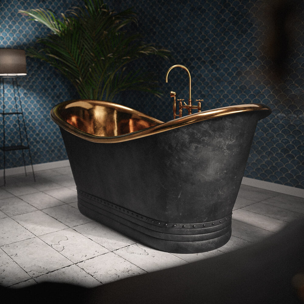 Hammered Copper Freestanding Bathtub – Handcrafted – detail of hammered texture