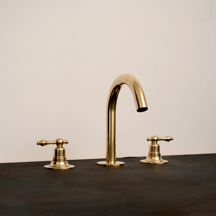 Premium Solid Brass Deck-Mount Faucet – Timeless Basin Tap