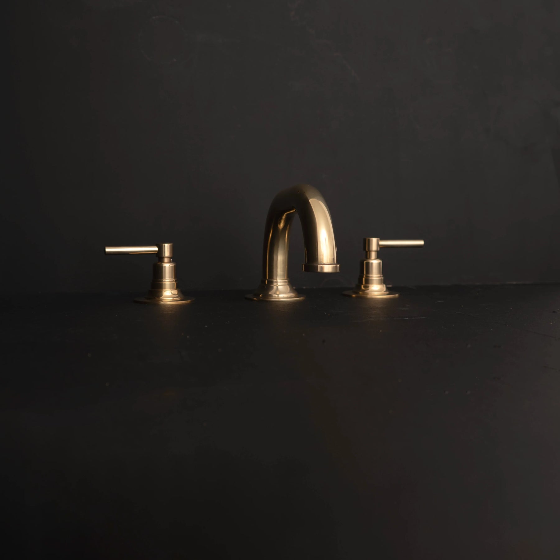 Unlacquered Brass Widespread Sink Faucet – Two-Handle