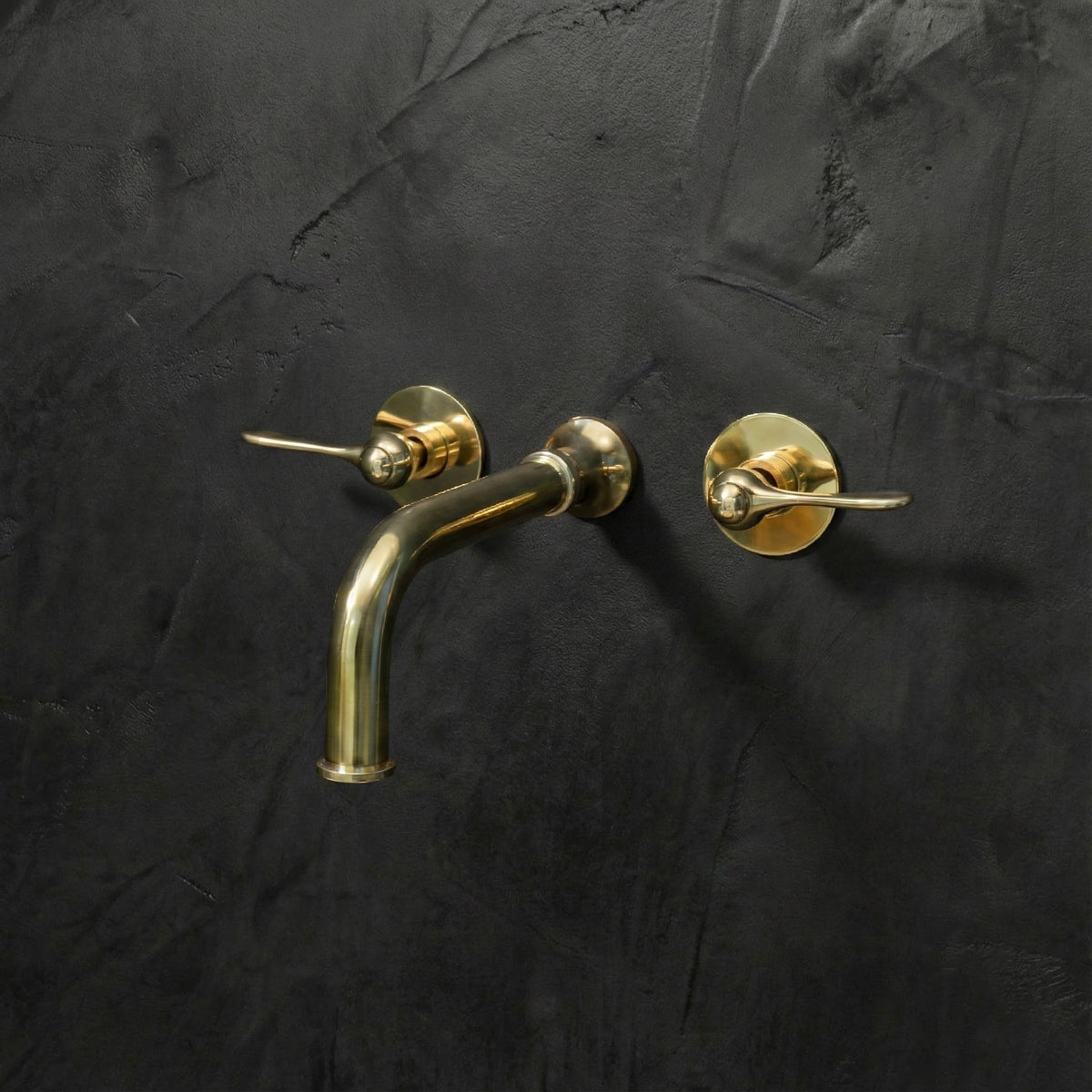 Antique Brass Wall-Mount Faucet – Handcrafted Lever Handle