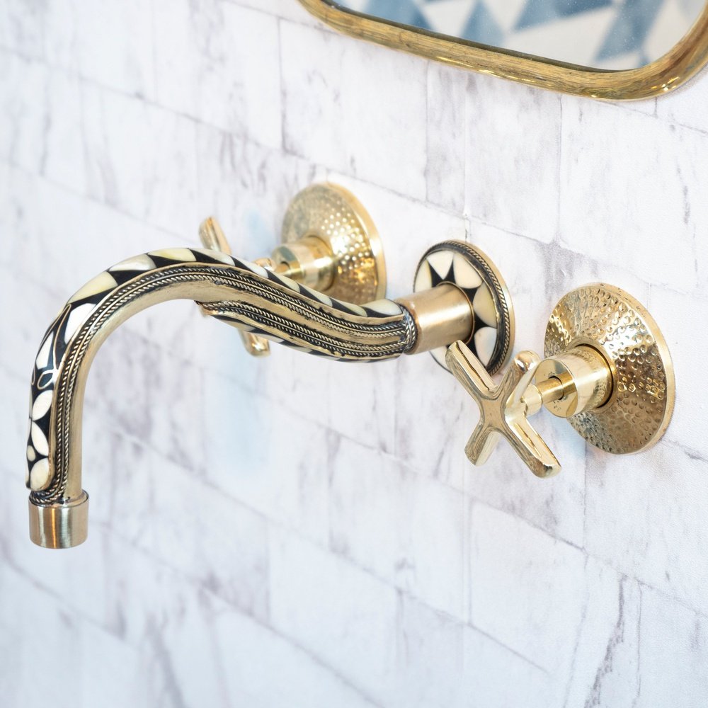 Handcrafted Brass Wall-Mounted Faucet – Cobra Wood Handle