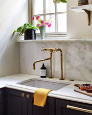 The Vovo – Solid Brass Single-Lever Kitchen Faucet