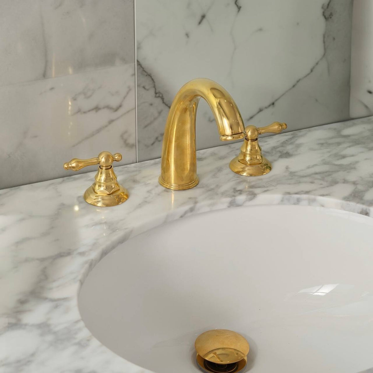 Indiana widespread bathroom faucet – angled view