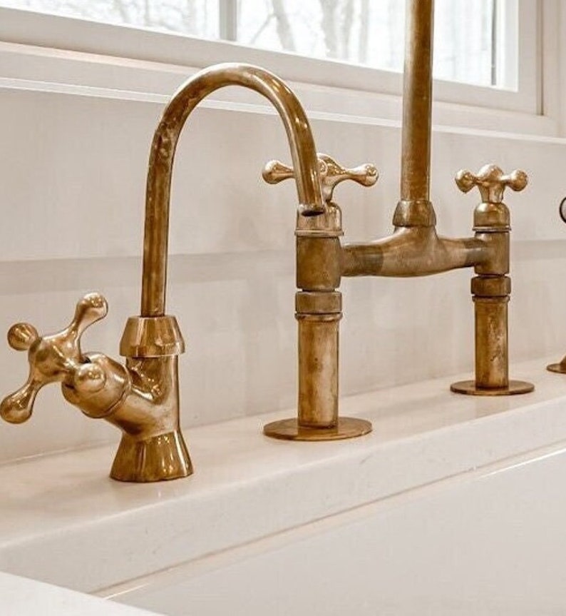 Unlacquered Brass Water Filter Faucet – Kitchen Accessory – detail of finish
